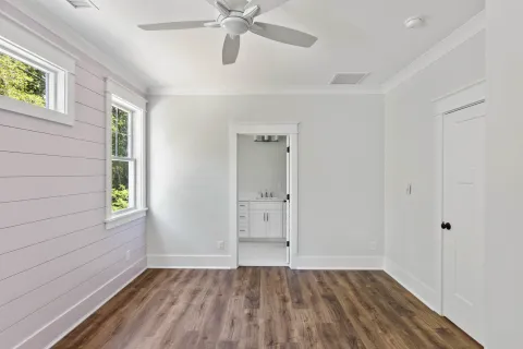 2581 Seashore Road SW — photo 37