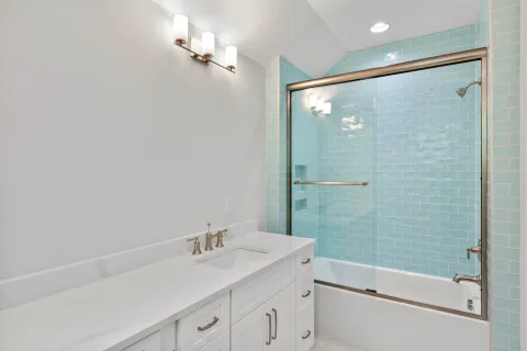 2581 Seashore Road SW — photo 38