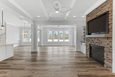 475 Weatherly Lane — photo 3